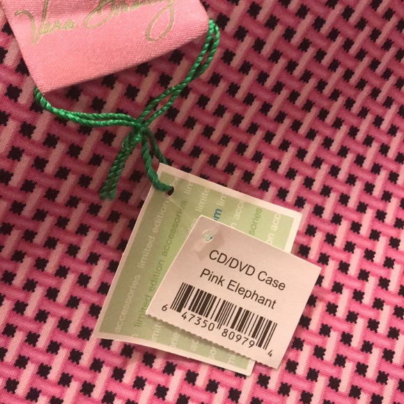 NWT Vera Bradley Pink Elephant CD/DVD  Holder -case VERY RARE!! - Picture 5 of 8